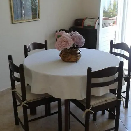 Zlatko Slobodan Apartment *