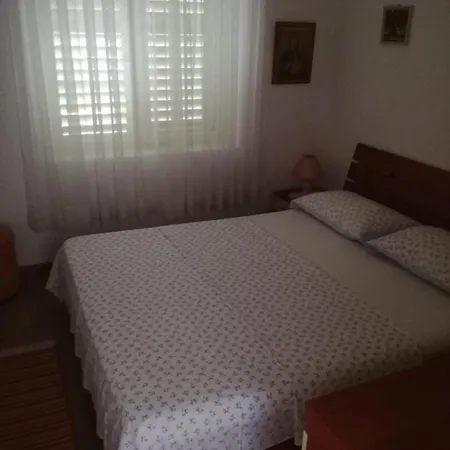 Apartment Zlatko Slobodan *